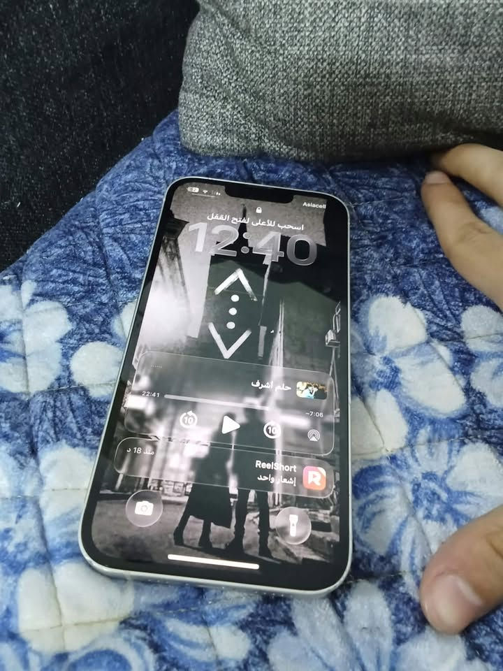 ايفون 13 • ١٢٨ • بطارية ٨٠