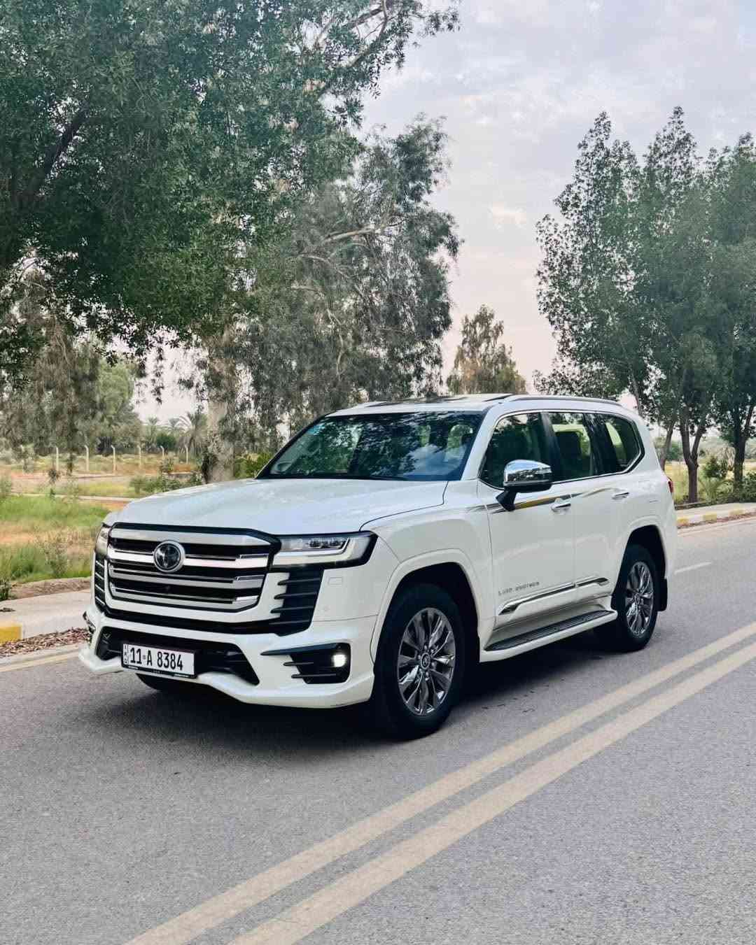 لاندكروز VX • موديل 2024 • ماشي 49 الف