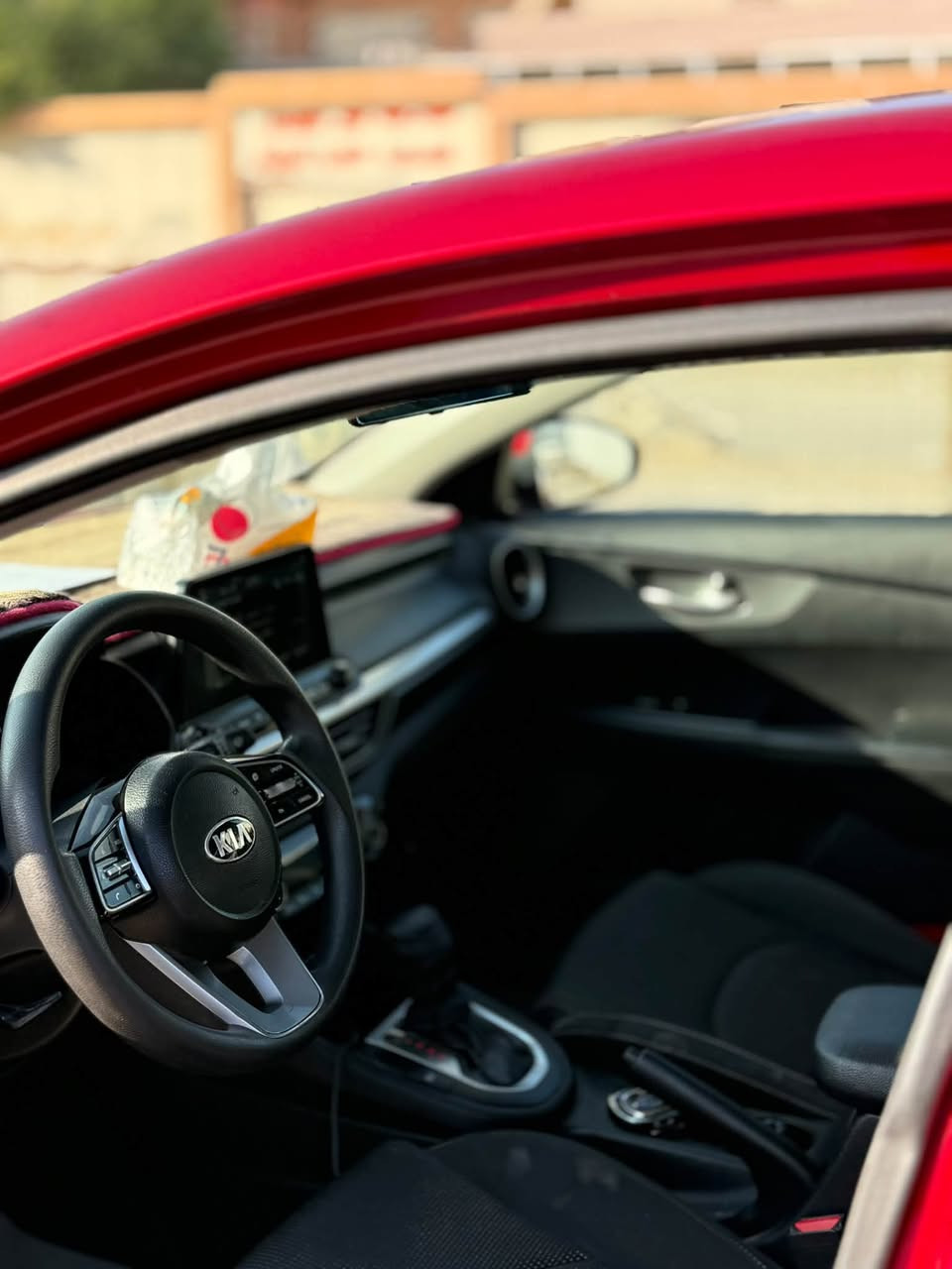 السلام عليكم 
فورتي 2019 وارد امريكي 
محرك 2000 دوش 
كير cvt 
ماشيه 103
مانع انزلاق 
تحديد مسار 
رادار امامي 
كروز سرعه 
3 انظمه قياده 

حادثهة بنيد وجاملغ بامريكا مصبوغات 
وبالعراق بارد بالدوسه الخلفيه 
محرك بدايه تبخير 

السعر 113
مكاني بغداد
للتواصل ***********
