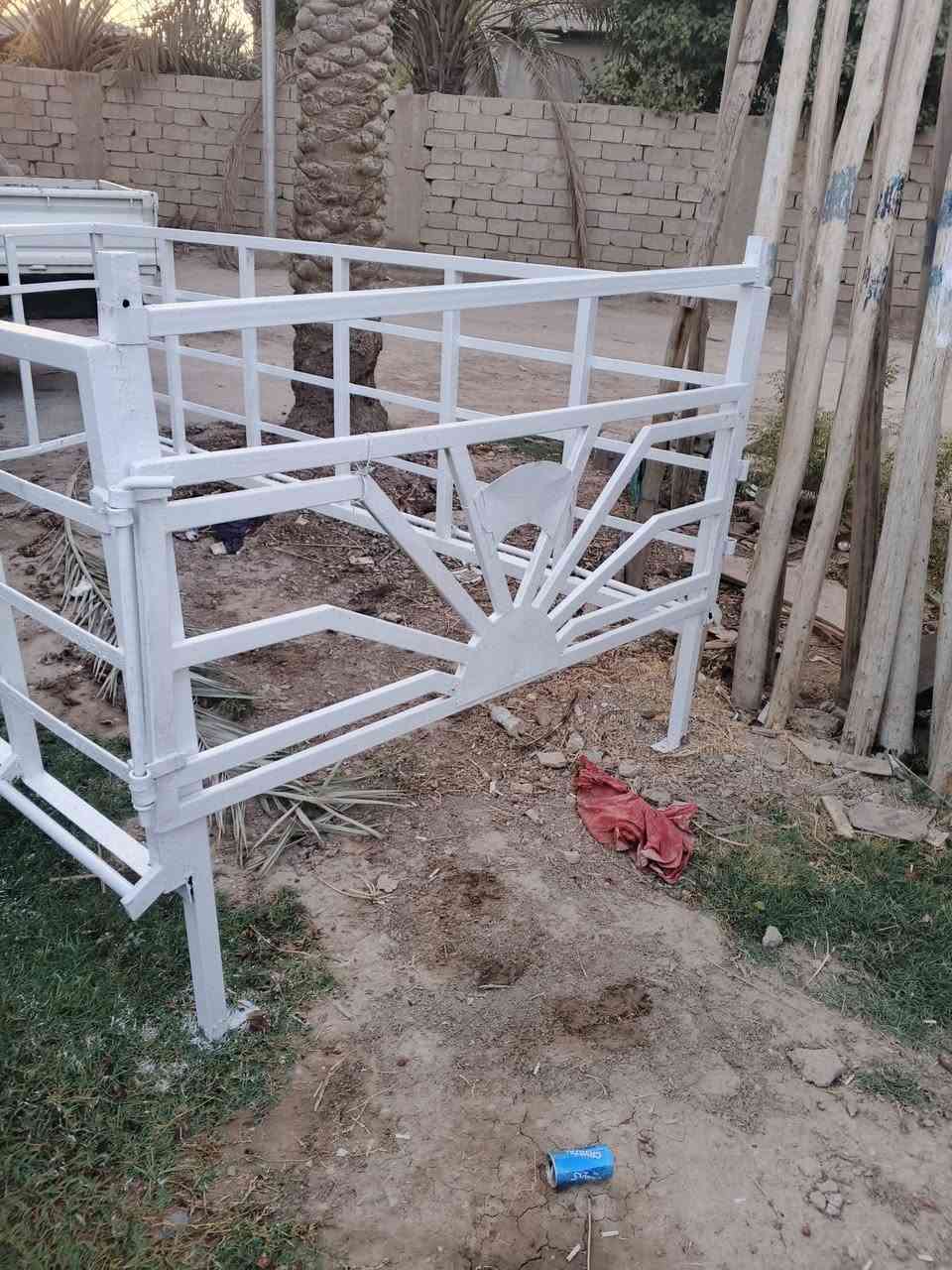 سلام عليكم محجر البيع 8جنكال رتفاع 90سعر 250مكان بابل رقم الهاتف ***********
