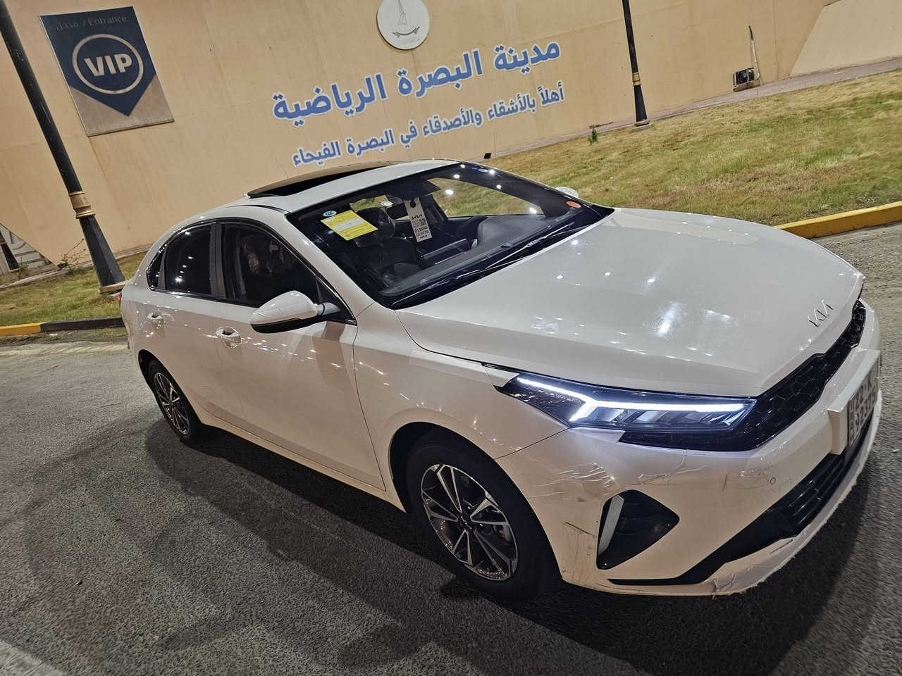 السلام عليكم 
كيا 3 كي
مديل :2024 
كفاله 
ماشيه : 41,000
تخم تاير جديد 
فول مواصفات 1/1
ابسم : شريكه شيروان تحويل وكاله
العنوان : البصره 
السعر : 137$ وبيه مجال 
رقم النقال : ***********
