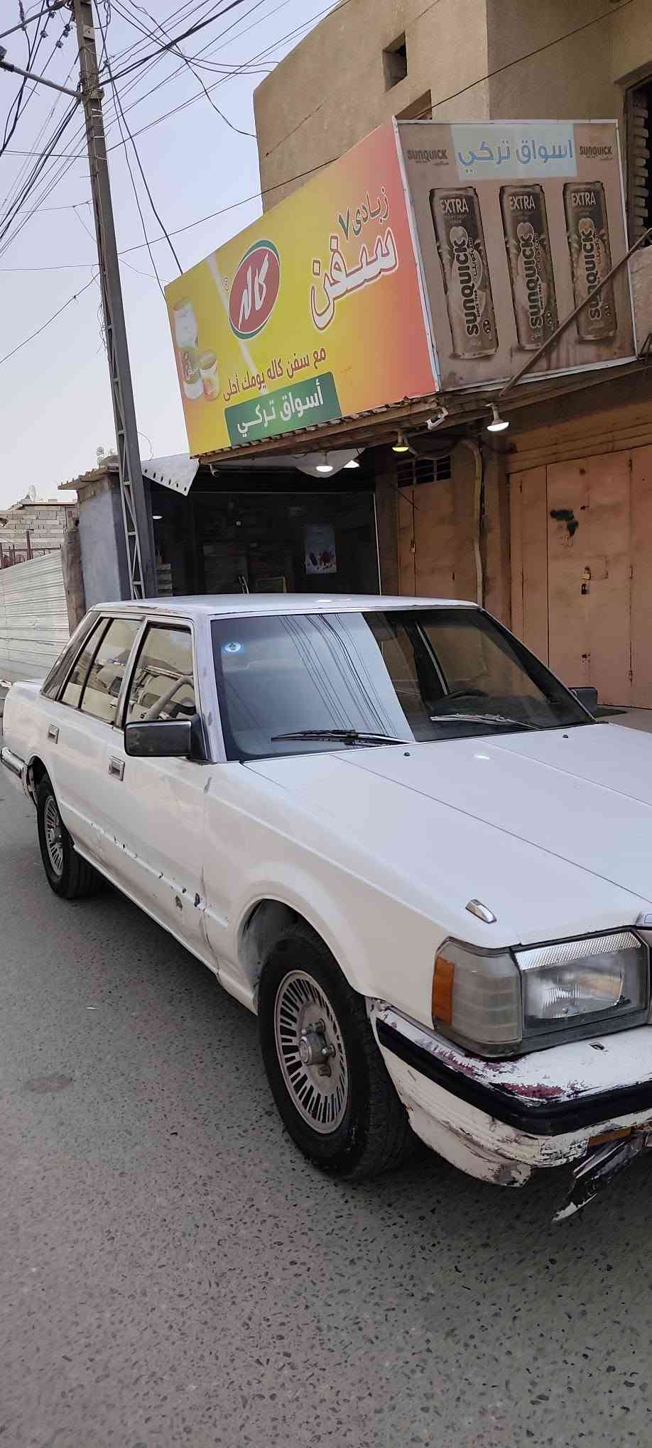 سوبر موديل 1986 سياره جاهزه كير محرك حداده رقم واسط بأسمي انكليزي تبريدها نقص كمريسر السعر 38 وبيها مجال 
*********** ابو الخصيب, البصرة
