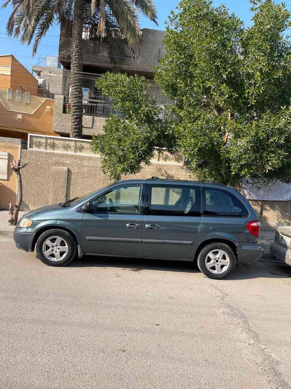 السلام عليكم 
دوج كرڤان موديل 2007 للبيع
الموقع بغداد البياع 
السعر 70 ورقة 
***********
