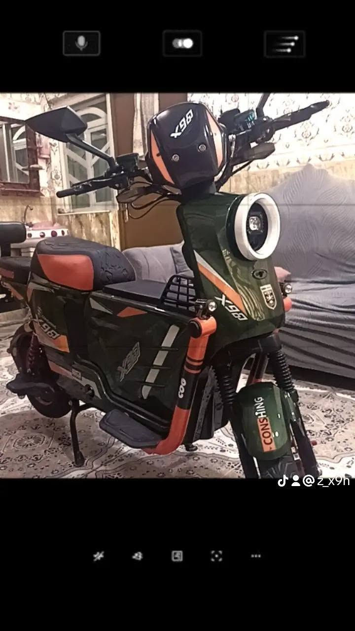 دراجة شحن x900 مكفوله لون زيتوني بعده جديدة ستخدام قليل كامل ملحقات 550 بيه مجال البصرة شط العرب ***********
