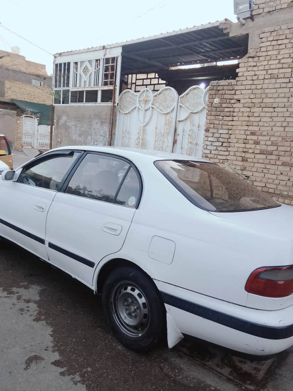 متاح كرونه فرخ بطه 94سياره جاهزه خير من الله ضربات بسطه وخفيفه جاملغ خلفي وجاملغ امامي رقم بغداد مشروع وطني باسمي سنويه 29  رقمي ***********
سعر 48
