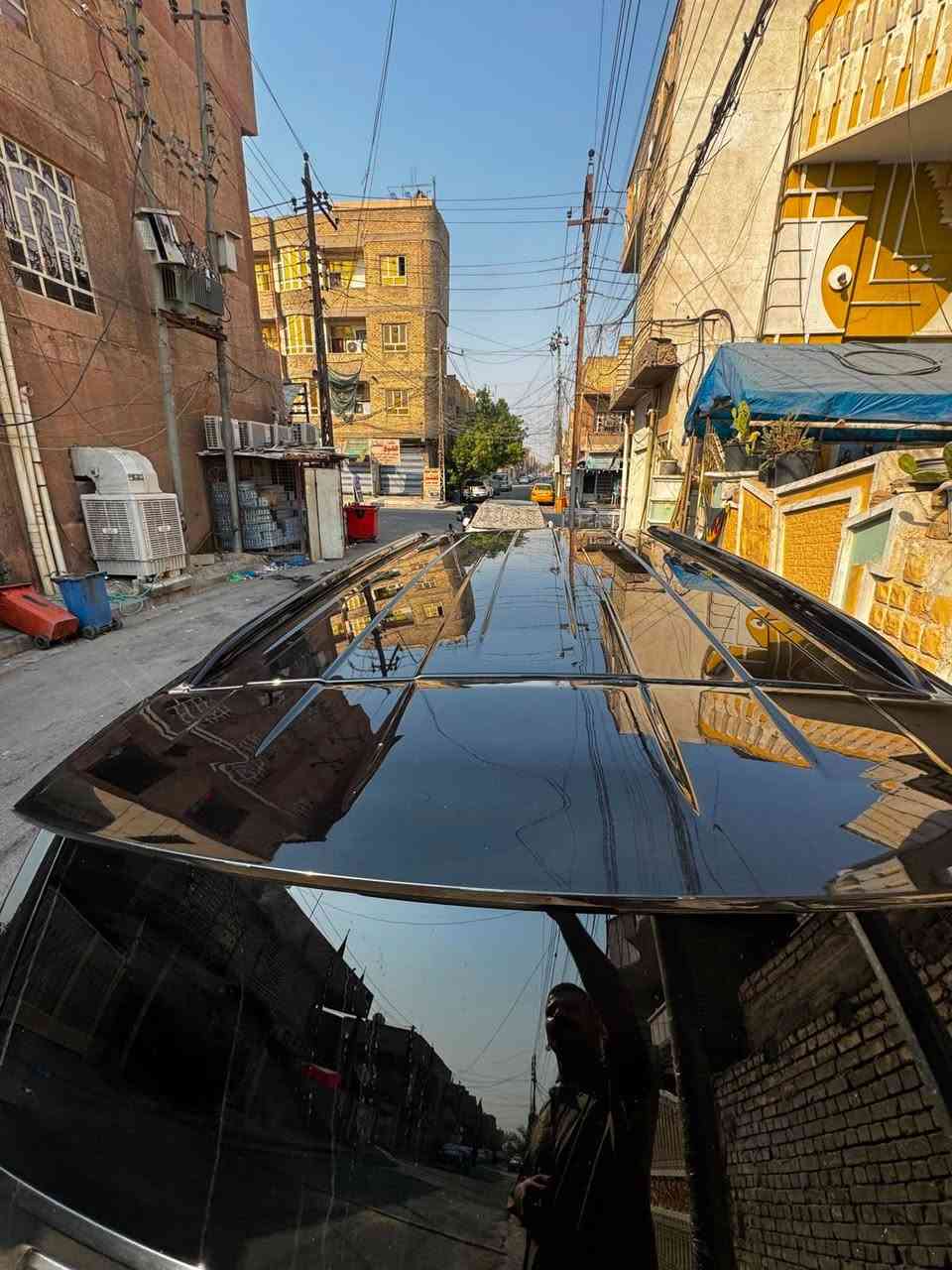سلام عليكم تاهو 2021 فئة Z71 وارد امريكي
مواصفات 
دفع رباعي 
مكينة 5300
7 كشن منفصل جلد
تحكمات 
دواسات كهرباء 
رادار 
وبعد هواي مواصفات
رقم بغداد ماشية 83 الف دخول جديد صارلها 10 اشهر تقريباً
حادث باب خلف السائق مبدل ونص الجاملغ الخلفي وبيها كلير من امريكا
سعر $355 بيها مجال بسيط 

للتواصل واتساب ***********
