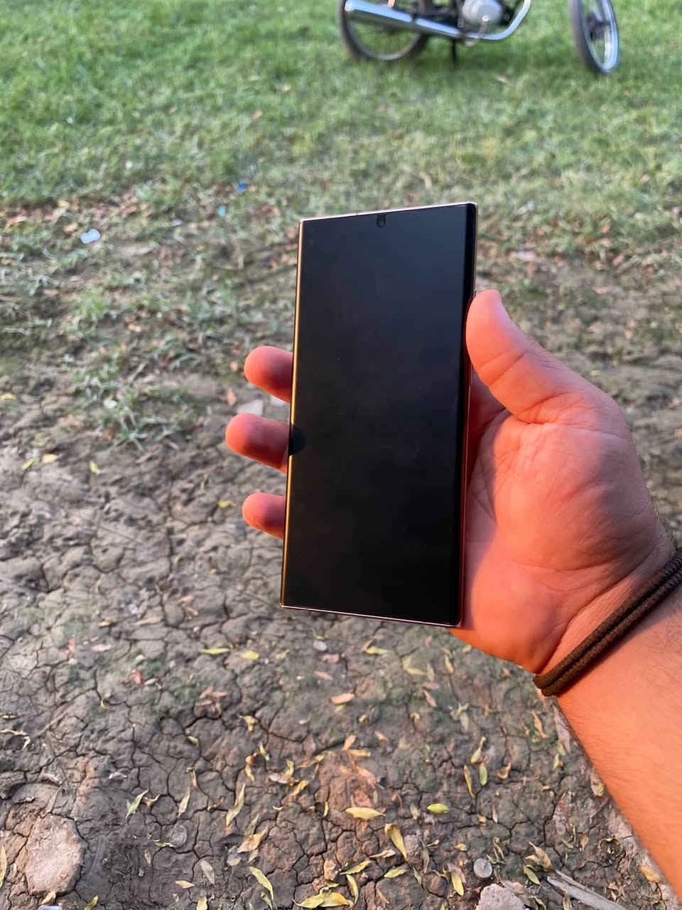 نوت ٢٠ • ٢٥٦ • ضهره مبدل