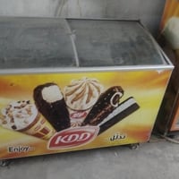 ثلاجة • للبيع