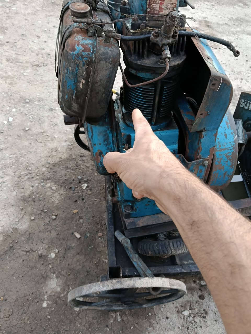 للبيع شغاله ع فحص 450مكان بغداد جسر ديالى ***********
