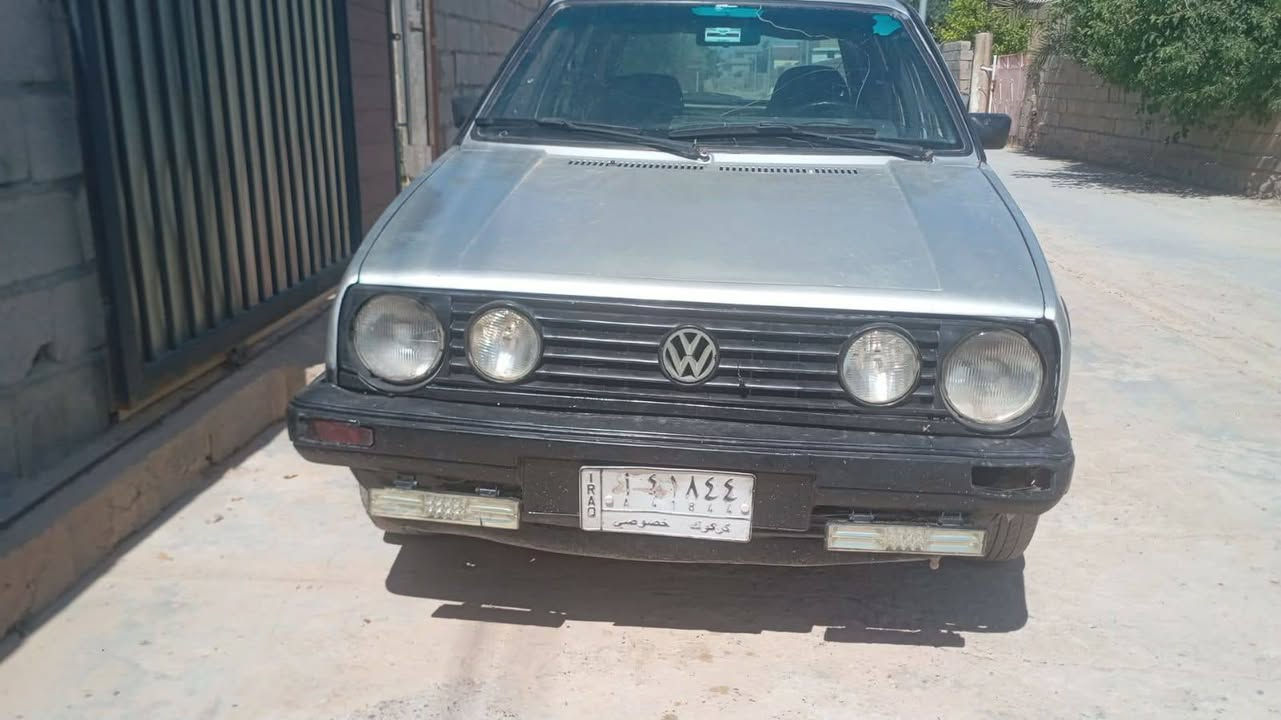 كلوف موديل 86
اليف عاج منتهيه19
شرط الوكاله ول تحويل
السياره نضيفه بمعنه الكلمه 
ترايك البصره
موقع السياره كركوك الحويجه ناحيه العباسي 
السعر20وبيه مجال للطيبين
رقم‏‪***********
