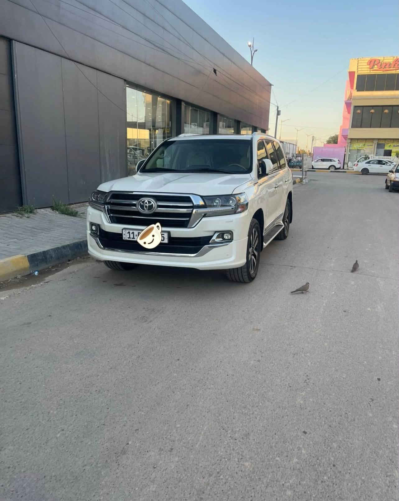 السلام عليكم
للبيع لاندكروز موديل 2019 ساز باب اول فول مواصفات 1/1  السياره جديدة بمعنى كلمة اسبيرها مانازل اللون ابيض صدفي رقم بغداد بسمي سنويه هزه جديدة 

محرك 4000

V6

فول موصفات 1/1

بصمه تشغيل 

5 بصمه أبواب لمس 

تشغيل عن بعد 

فتحه سلايت

كشنات ثنين كهرباء 

كشنات جلد 

8ايرباك 

زراكات 

مري ش

جنطه شفط 

عداد لكزز 

ثلاث قطع تبريد 

حساس امامي 

حساس خلفي  

وباقي موصفات الساز  معروفه 

عليها تخم تاير جديد 

ماشيه  140 ألف حقيقي 

سعر السياره  46 $ وبيها مجال 

الاستفسار اتصل على الرقم

  ***********

مكان . الكوت واسط  

اني مكلف بالنشر
