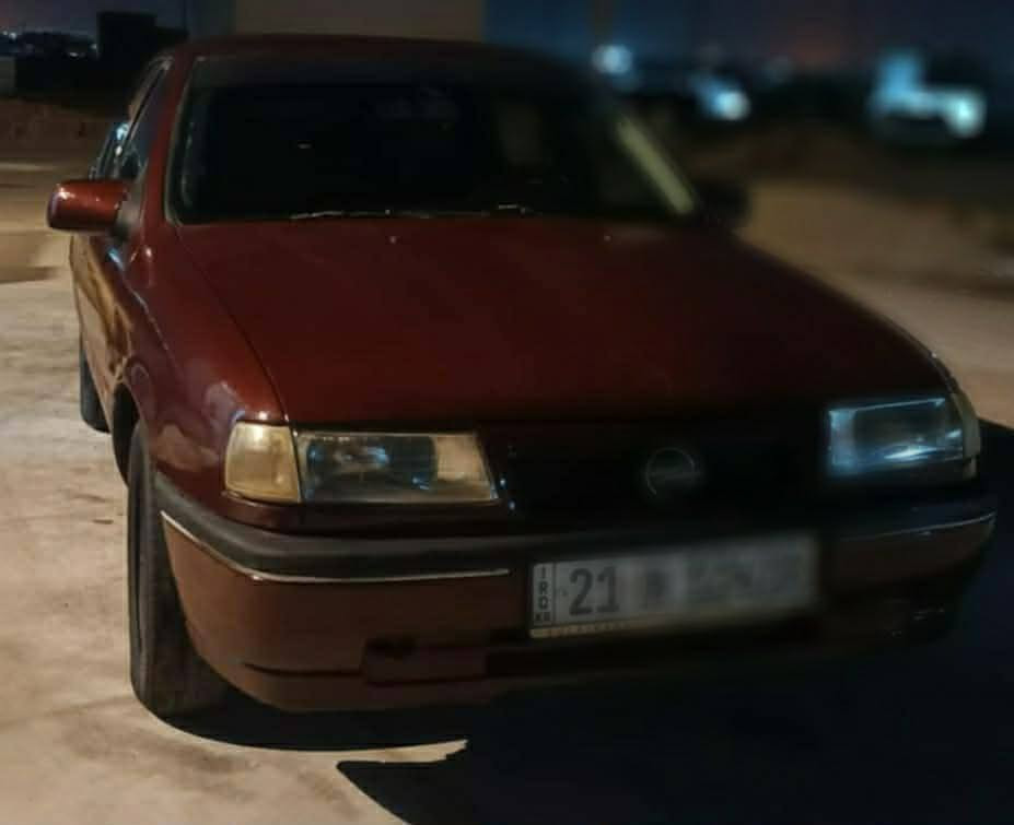 اوبل فكترا. موديل 1991رقم سنويه جديد كوبون بنزين موجود بدون ضرر. بدون خياس كل جسمه بيلادي. سعر. 36    ***********. محرك 20 كركوك, العراق
