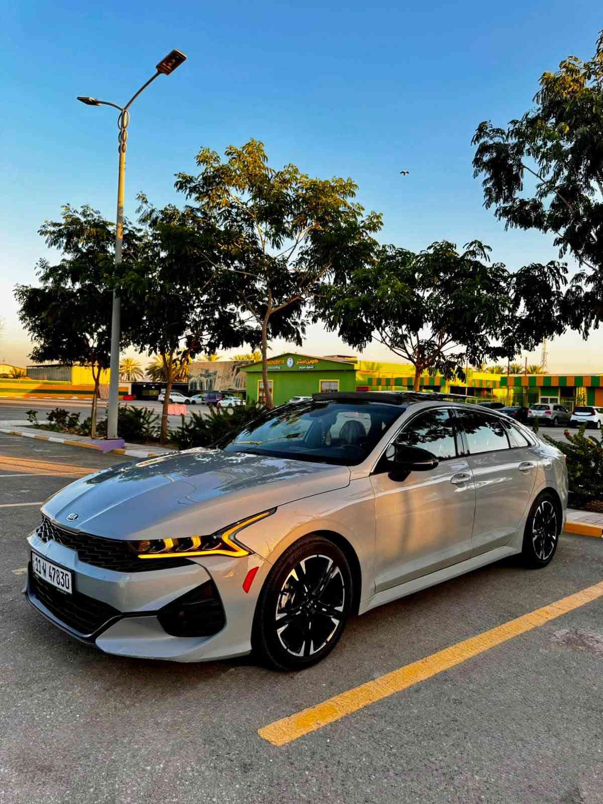 كي فايف موديل2021 جي تي لاين     K5.
العنوان الناصرية 
ماشية 60 ميل

صور وتفاصيل الحادث ع الخاص

فول مواصفات 2021

المحرك 1600 تيربو

بصمه تشغيل عن بعد بصمه ابواب

اشارة ترجيب عند الاقتراب

شحن هاتف لاسلكي

قياده ذاتيه

هاند بريك بصمه

مثبت سرعه

ABS نضام

مانع انزلاق

حساس أطارات

بك لايت ليد امامي خلفي

شاشة كبيره

شاشه تدعم الكاربلي

كشافات امامي

شاشه اعطال

رادار جانبيه

رادارات امامي خلفي

مراقبة النقطة العمياء

رادار الخطوط البيضاء

اشاير بالمري

5انضام قياده _أيكو + سبورت + سمارت +نورمال + الوضع المخصص كوستم

فول تحكم ستيرن

كزوز سرعه رياضي

كير أوتو + عادي

مصابيح خلفية LED

مصابيح ضباب LED

رادار ضباب

2 وضعيات كامره

حساس صندوك ذكي عند الاقتراب

الاستفسار: ‭***********‬
