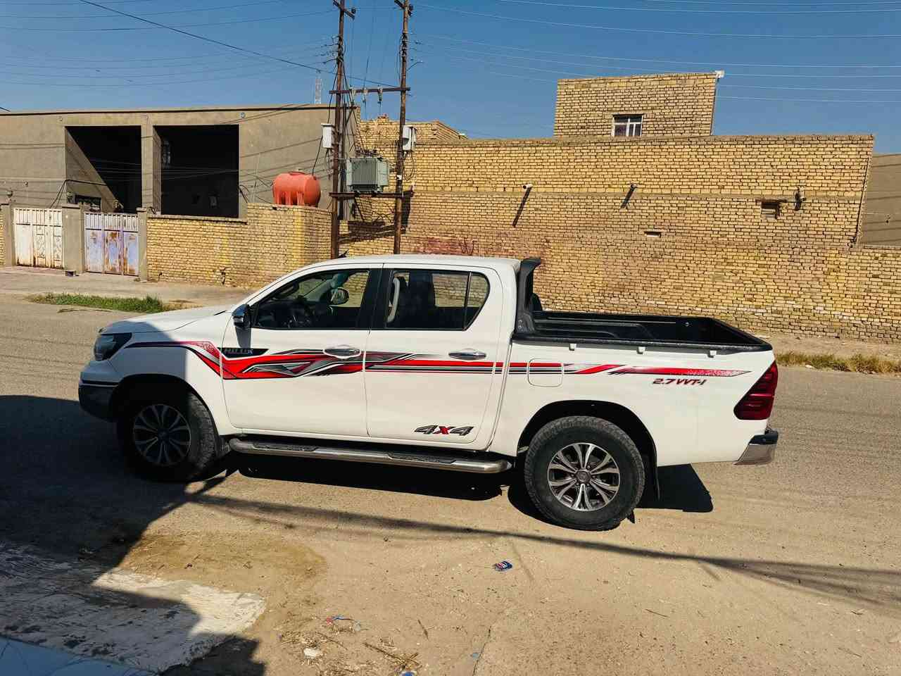 بيك اب 2016 فور ويل اسعودي بصمه فول مواصفات بانزين مكفوله صبغ وتبديل السياره جاهزه سنويه 28  للبيع فقط السعر 215 ***********
