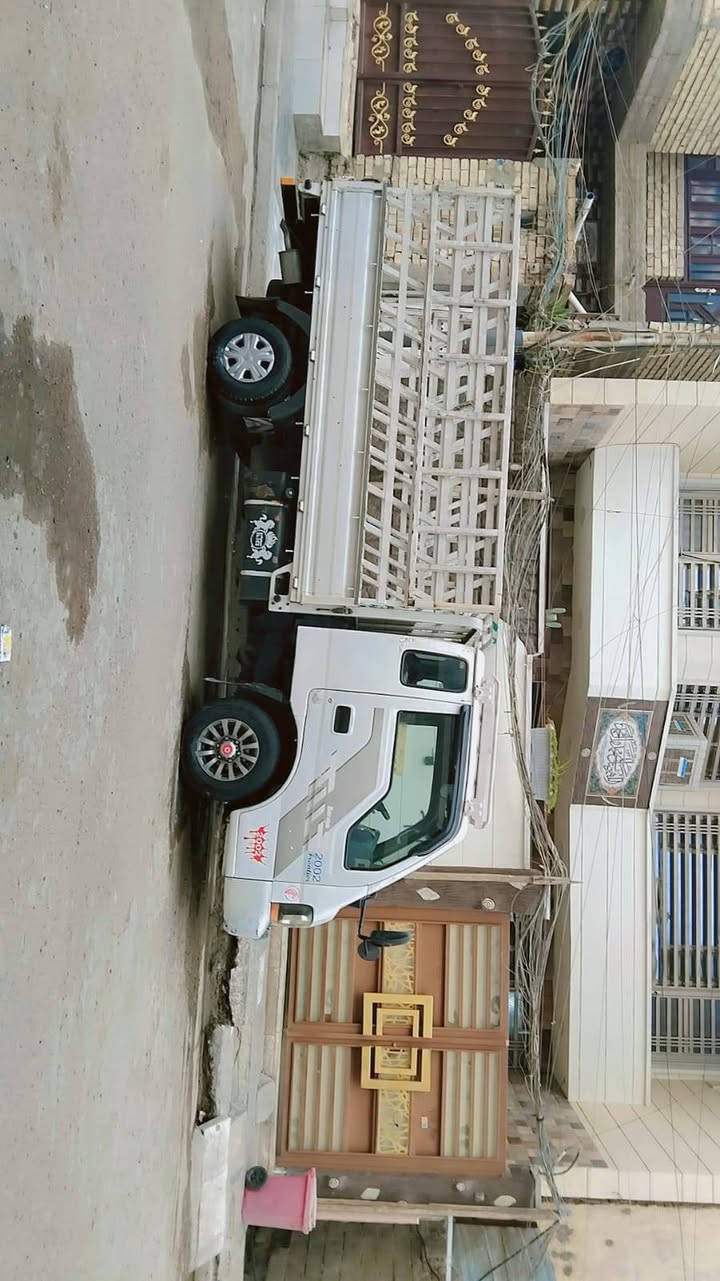 مرحبا سلام عليكم
عندي كياه حمل ام عيون البيع
موديل ٢٠٠٢
تخم تاير امامي وخلفي جدد
كير اكسن كفاله محرك بيه تبخير
سياره مكفوله من ضربه وصبغ
بيه طخات خفيفه
محجر عالي ينطبك
قماره قلاب
شاصي مكفول 
عنوان شعله
الهاتف ***********
سعر ٨٣
