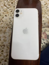 آيفون ١١ • ١٢٨ • بطارية ٦٨٪