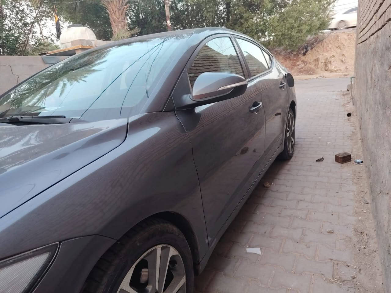 النترا ٢٠١٨ كندي لمتد واحد على واحد بيها جاملغات خلفية ومصلحات بدون حوض بدون كص كير مكينة كفالة صدر جديد سيارة جاهزة للبيع او مراوس وانطي فرق سعر ٩٧ وبيها مجال مكاني بغداد زعفرانية *********** واتساب موجود
