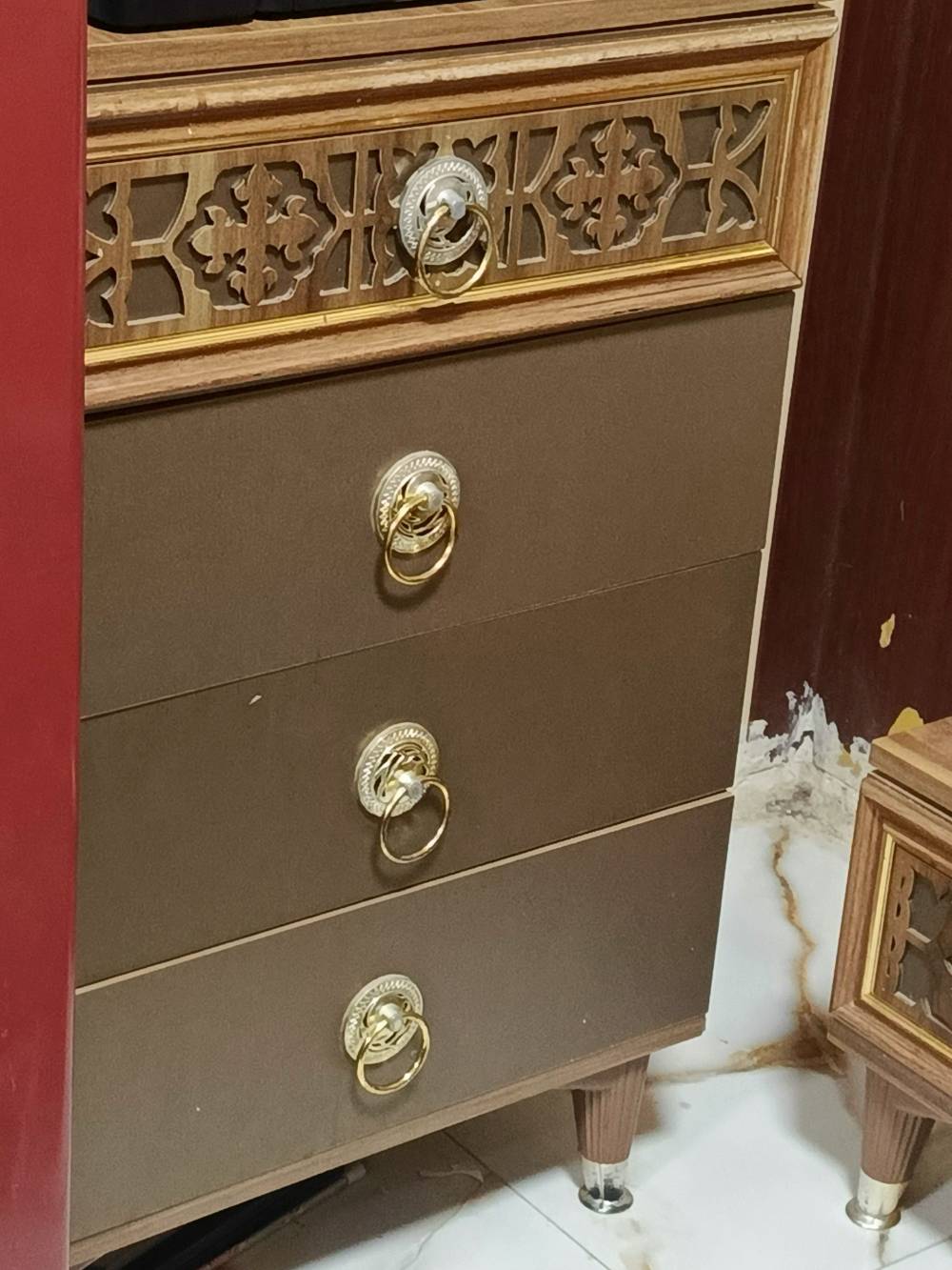 غرفه تركيه • ٨ قطع • بصره ٥ ميل