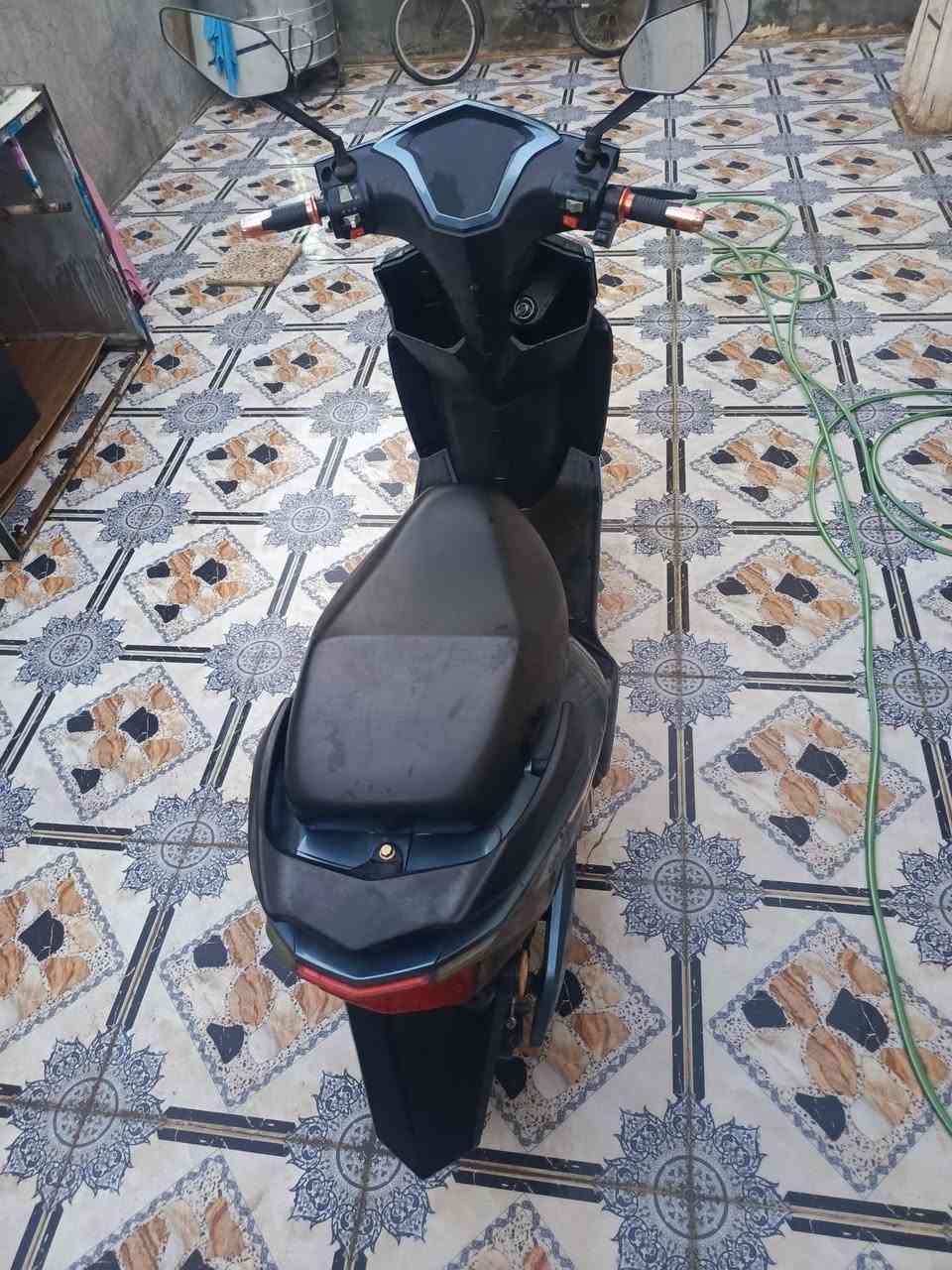 للبيع مطور فول نضافه السعر 600 بي مجال بصيط حك الجيه بطاريات عل فحص تعال افحص بنفسك المراسله عل خاص هذا رقمي ***********
