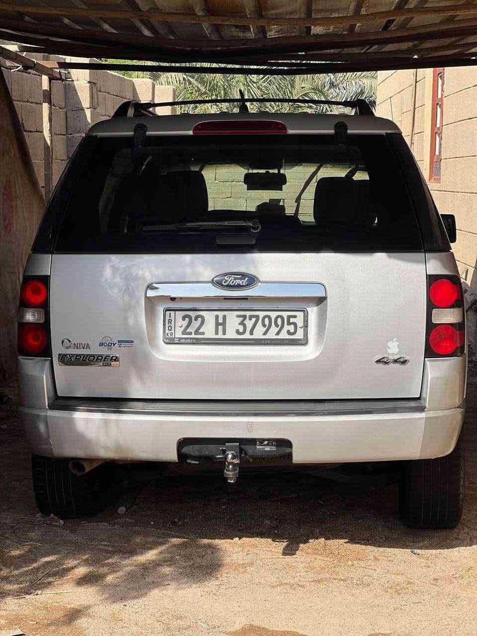 السلام عليكم 
فورد اكسبلور 
مديل2010 خليجي كفاله فقط جاملغ ليسره المامي صبغ 
مكينه كير تبريد كفاله سياره جاهزه
السعر117 وبيه مجال
رقم الهاتف *********** البصرة, العراق
