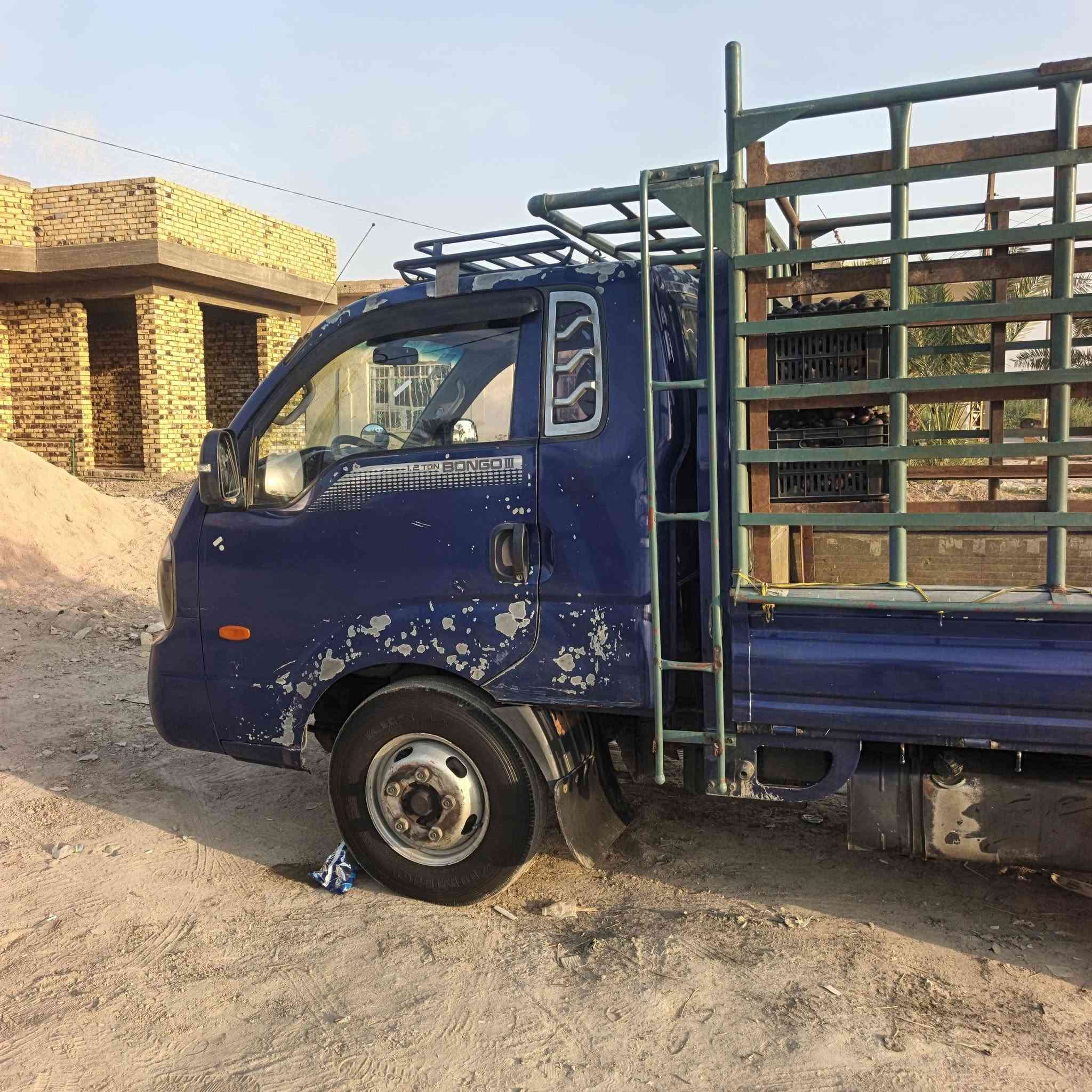 السلام عليكم كيا فحل مسكر ٢٠١٤كفاله عامه السعر ١١٥بيه مجال كير مكينه استوني استوني شادهن حداديه السياره جاهزه ***********
