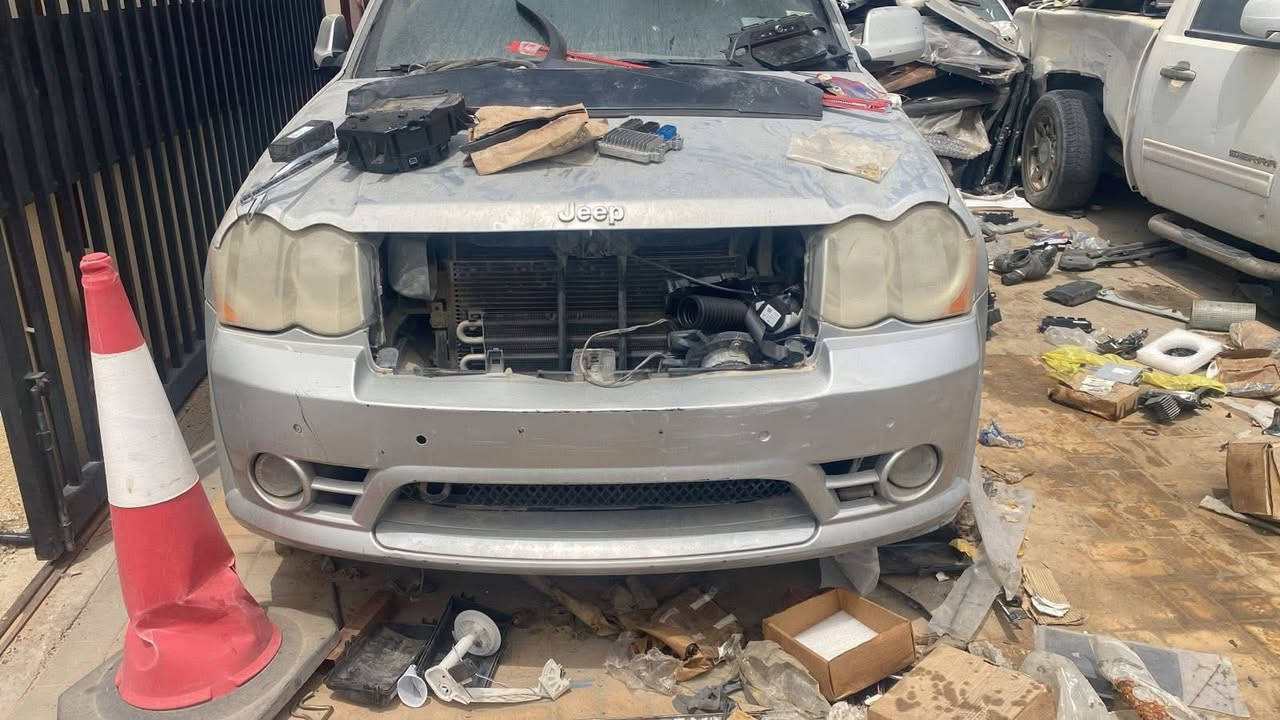 � متوفر تحديث SRT كامل 🔥
تفصيخ أصلي وبحالة ممتازة

كشنات • دعاميات • دوس • ويلات •

حوّل سيارتك إلى شكل SRT 😎

📍 بغداد – ساحة الطيران

       توصيل جميع محافظات العراق 

📞 ***********
