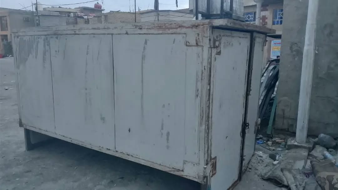 سلام عليكم لبيع كرفان مال كيا سندويج تزكام شغل درجه اولى مكان بغداد مكلف بنشر ***********
