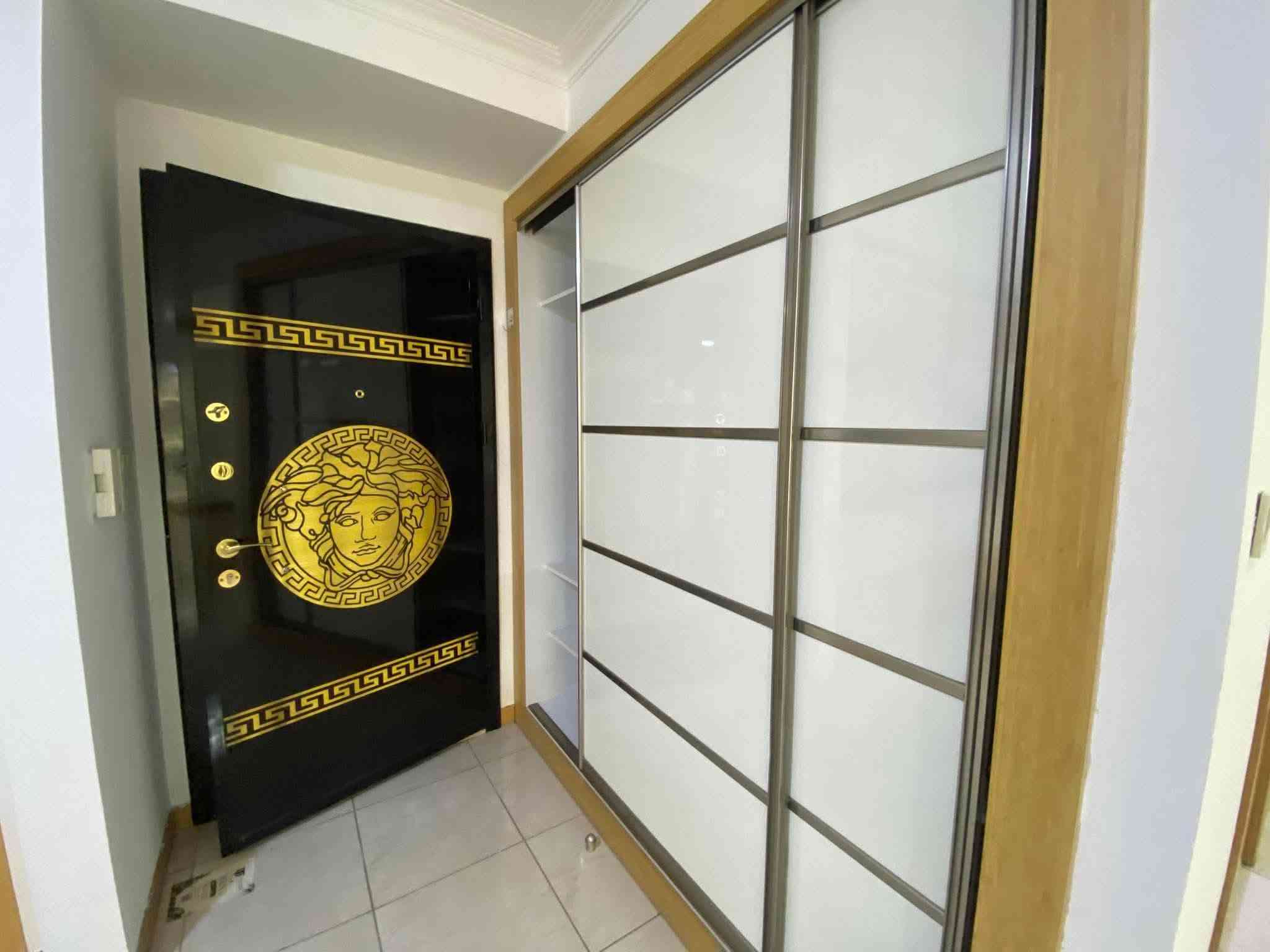 شقة للإيجار • بل مربع الذهبي • غرفتين وصالة