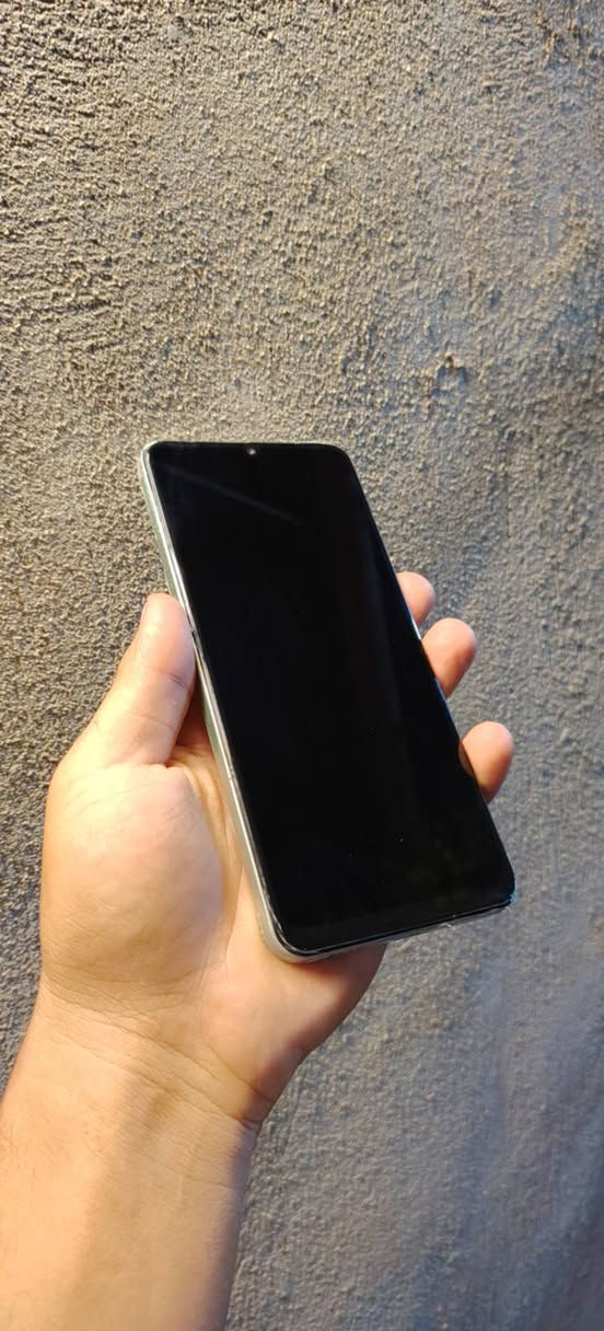 جهاز ريلمي 60x معالج سناب دراكون 860 ببجي 60 فريم بطاريه 5200 منفذ الشحن تايب سي دبل سيم كارت أو رام بصمات 2 وجه والاصبع جهاز حيل نضيف او مامفتوح وضع الشركة او سلاسه ڤول للبيع سعر 100 الف بي مجال بسيط شراي اتصل ***********
