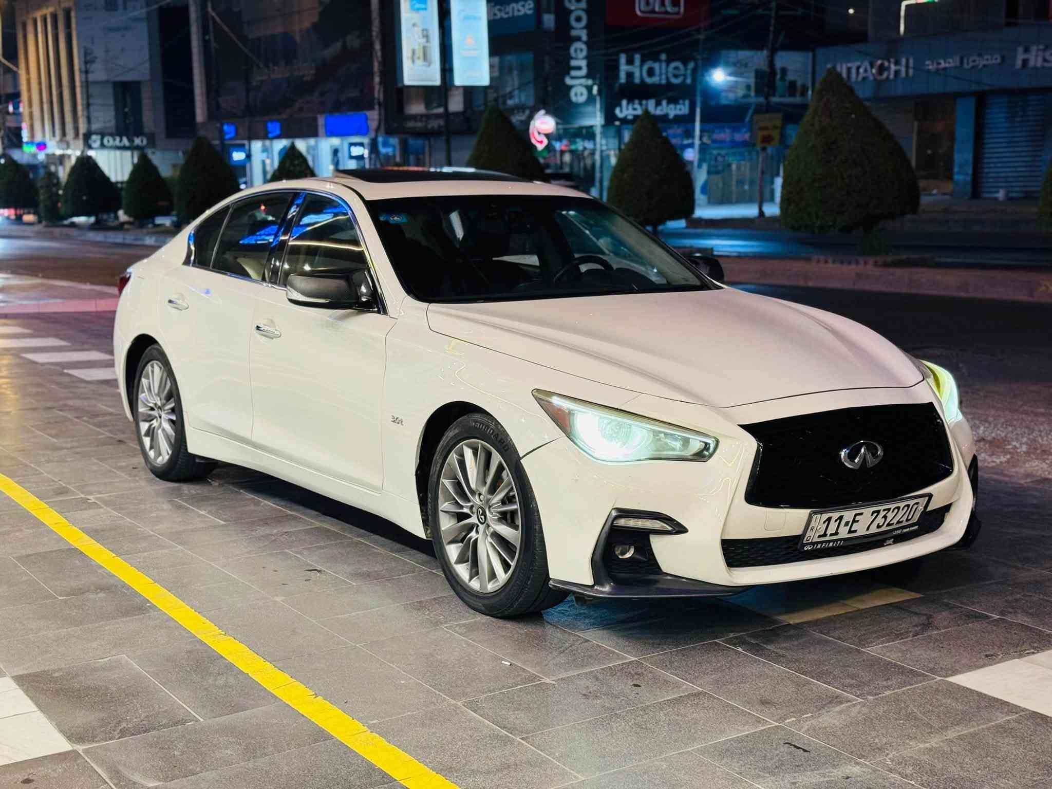 للبيع 🔥🔥
السلام عليكم 
انڤنتي 2018 Q50 
السعر 14,800 وبيها مجال كلش بسيط 
السيارة وارد امريكي 
ماشيه 160 الف 
حادثها (جاملغ خلفي عكس السايق وباب) 
ايرباك برده فقط ورجعته سستم كامل 
المواصفات 🔵
فتحه 
مكينه 3000 تون تيربو 
كشنات جلد 
بصمه
تحكمات كاملة 
كراسي كهرباء 
زينون بلاد 
ومبدل الها دعامية مال red sport 
مرقمة بغداد 🔥
مكانها بغداد المحمودية 🔥
***********
متوفر واتساب
