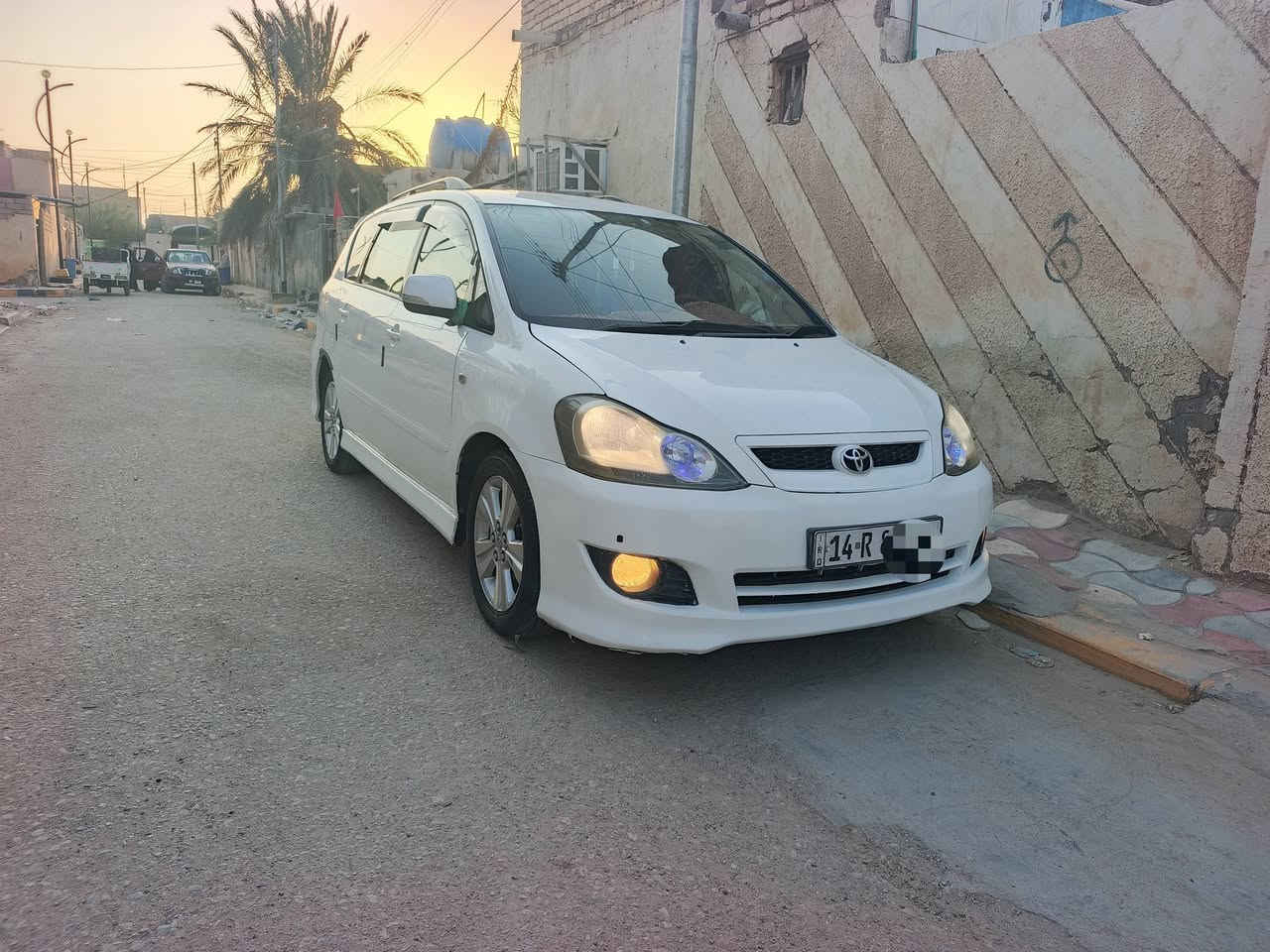 لللبيع ابصم فراشه موديل2004 رقم بصره دولي مشروع وطني السياره جاهزه محرك تبريد الاستفسار اتصل على ***********
