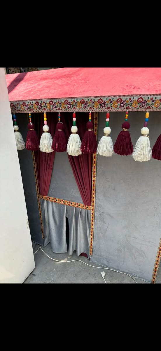 السلام عليكم محامل عدد 2 وطرماحات عدد 3 للبيع مع الغزل السعر والتفاصيل ع الخاص او الاتصال ع الرقم

***********
