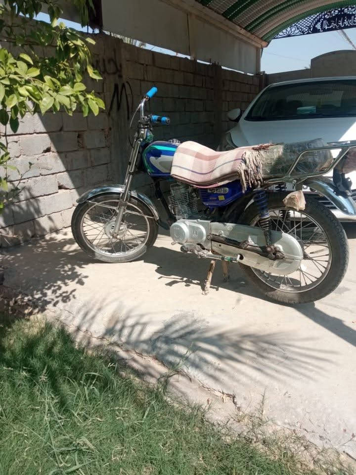 دراجه اربعه كير للبيع
مكفوله 
اوراق اصولي
سعر 450
وبيه مجال
مكان الدراجه بابل ابي غرق الشراي يتصل 

‭***********‬
