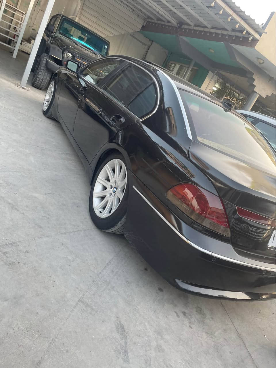 بيم ٢٠٠٥ فول موا سه فات  هيج ليدراوي پيوه نيه مه كينه ٨ پستونه گيرو مه كينه و كا ره باي به شه رت سعري ٥٠ گه لا يه  گورينه وه ش ده كه م به شتيك به دلم بيت *********** السليمانية, العراق
