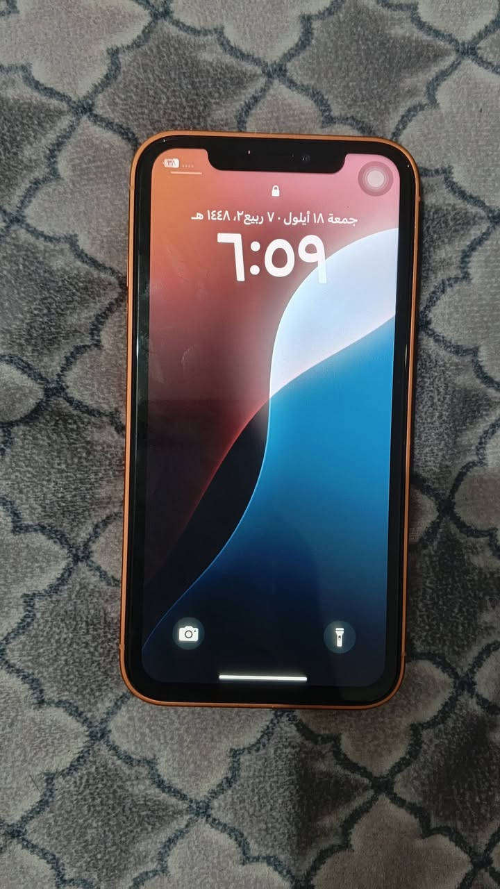 ايفون xr محور 17 برو ماكس
دبل سيم كارت((za))
ذاكرة 64 
فيس ايدي شغال ✅ 
مبدل فقط بطارية مثل ما موضح بالصورة 
سعر 190 وبيه مجال حك جيتك بس 
مكاني موصل ايسر 
*********** واتس اب
