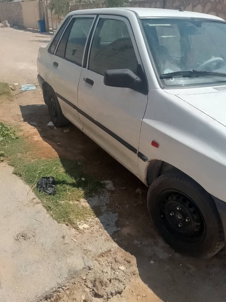 سايبا خصوصي للبيع كير مكينه خير من الله تبريد بس غاز بيه خياسات مصلحات كهربائيات كله شغاله تخم تاير السعر ٢٥وبيه مجال والشراي بي خير ويدلل مكانه بلنجف ***********

