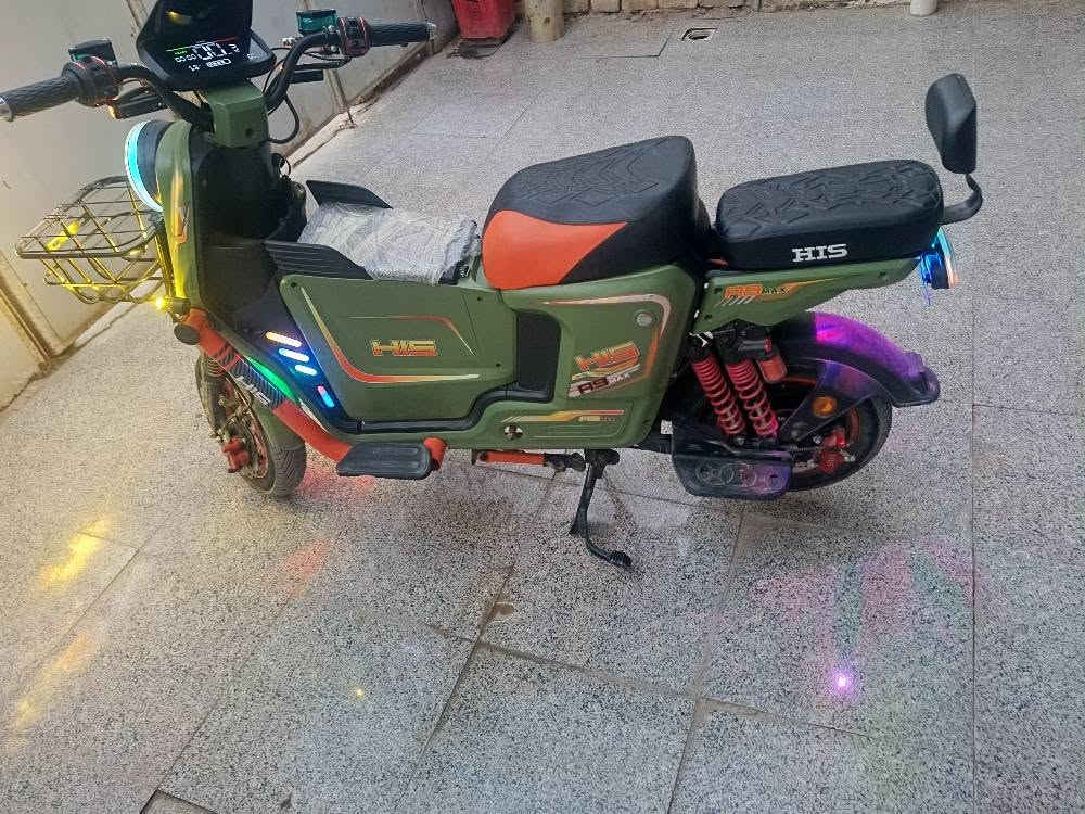 دراجه R9 MAX شحن للبيع سعره 500 وبيه مجال  التفاصيل كامله خاص او اتصال *********** عمارة, ميسان
