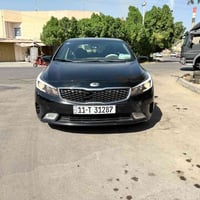 فورتي وارد كندي 2018 كير اي تي   محرك 2000 دوش   السياره كلين بدون حاد...