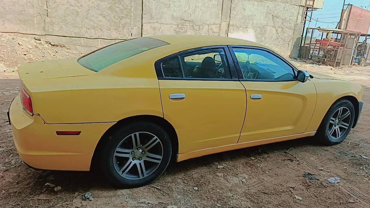 جارجر • ٢٠١١ • قابل تفاوض