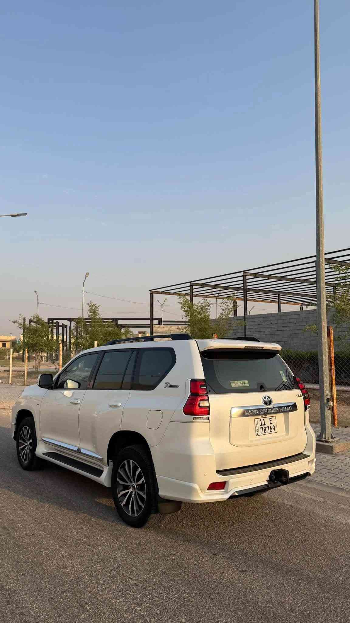 برادو  2022TXS خليجي سبعينيه sas
رقم بغداد 
ماشيه 78الف
مواصفات
فتحه_ ثلاجه
مثبت سرعه
كشنات جلد قرميدي
كشنات كهرباء
سبير دفن
كامره_حساسات_زراك لايت
شاشه كبيره _شاحن لاسلكي
محرك 4000 سته سلندر 
السياره كفاله عامه عدا شخط بلباب موضح بلصور 
السعر (400)وبيها مجال 
مكان السياره النجف
الاستفسار واتساب
*********** النجف, العراق
