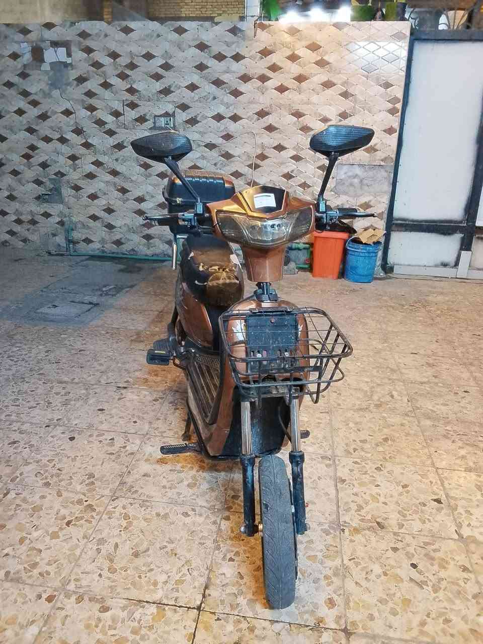 دراجة للبيع في البصره دور الشرطه دراجة نضيفه ما ناقصها اي شي بس بدون باتريات السعر مناسب 190 وبيها مجال للطيبين رقم الهاتف ***********
