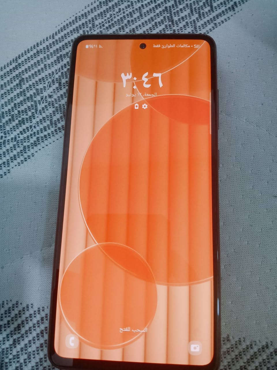 السلام عليكم
جهاز Samsung A52 للبيع استعمال قليل ما مبدل كلشي 100%100 مواصفات بل الصورة 
مكاني السماوه
للتواصل واتساب ***********

نص مكتوب في الصور:
- SAMSUNG Galaxy A52
- أداء قوي .. كاميرا احترافية .. تجربة مميزة
- مواصفات الجهاز
- الشاشة
- Super AMOLED
- بحجم 6.5 بوصة
- FHD+ (1080 x 2400)
- معدل التحديث 90Hz
- المعالج
- Qualcomm Snapdragon 720G
- ثماني النواة
- بتقنية 8 نانو
- الذاكرة
- الرام: 8 جيجابايت
- التخزين: 128 جيجابايت
- (قابل للتوسعة حتى 1 تيرابايت)
- الكاميرات الخلفية
- (الرئيسية) 64MP
- (زاوية واسعة) 12MP
- (ماكرو) 5MP
- (عمق المجال) 5MP
- الكاميرا الأمامية
- 32MP
- البطارية
- 4500mAh
- شحن سريع 25W
- نظام التشغيل
- Android 11
- One UI
- الاتصال
- 4G / LTE
- Wi-Fi / Bluetooth 5.0
- NFC
- مميزات أخرى
- مقاومة للماء والغبار
- معيار IP67
- بصمة أصابع مدمجة بالشاشة
- كاميرا رباعية
- 64MP
- صور أكثر وضوحاً
- وتفاصيل دقيقة
- شاشة AMOLED
- 6.5 بوصة
- ألوان زاهية بالحياة
- وتجربة مشاهدة رائعة
- بطارية قوية
- تغذيي معك
- طول اليوم
- شحن سريع
- 25W
- تدعم شحن سريع
- لأغلب سرعة
- تفاصيل الكاميرا الخلفية
- تصميم أنيق ومريح
- منفذ الشحن ومكبر الصوت
- متوفر بعدة ألوان
- سامسونج .. دائماً للأفضل
- جودة عالية
- توصيل سريع
- ضمان حقيقي
- السعر
- 175
- وي مجال
- حول الهاتف Galaxy A52 تعديل رقم الهاتف غير معروف اسم المنتج Galaxy A52 اسم الطراز SM-A525F/DS الرقم التسلسلي RZ8T21ET9XR IMEI (الفتحة ١) 354550809458207 IMEI (الفتحة ٢) 357276399458202 معلومات الحالة معلومات قانونية معلومات البرنامج معلومات البطارية هل تبحث عن شيء آخر؟ تحديث البرنامج إعادة الضبط