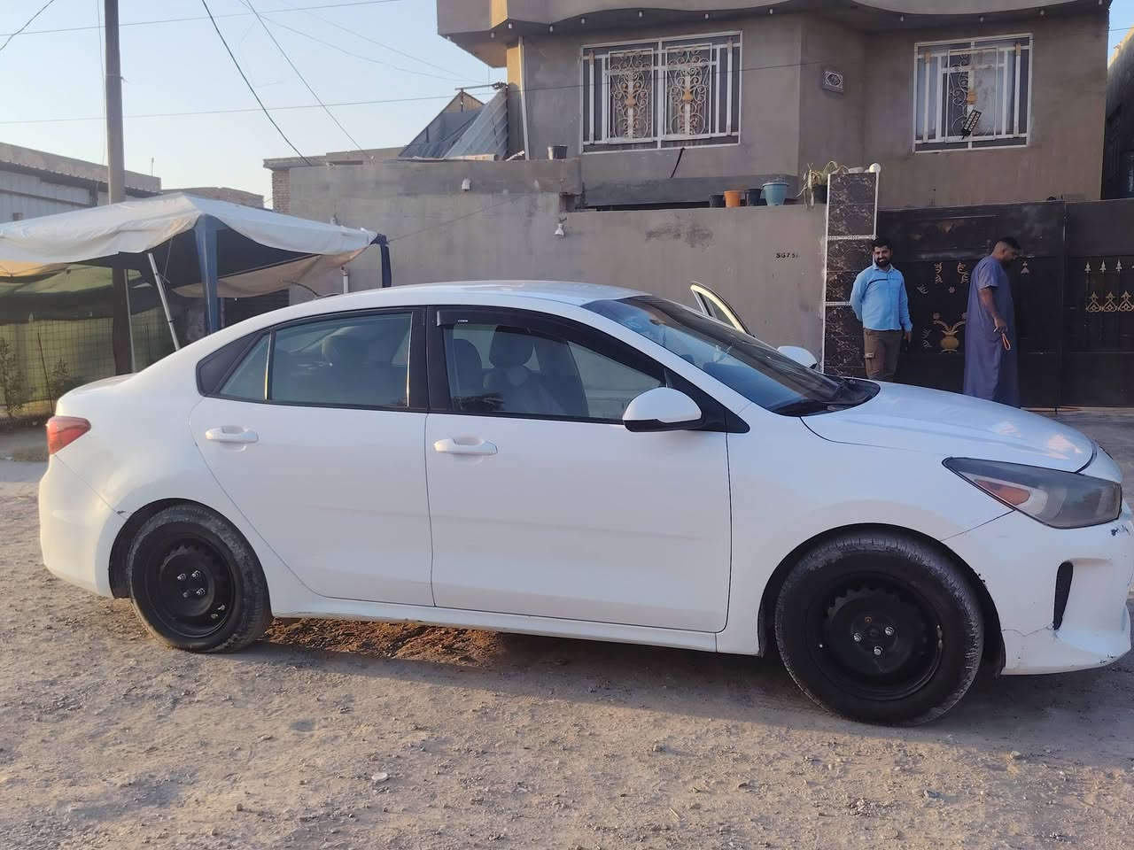 سلام عليكم كيا ريو 2019 سيارة نضيفة وحلوة ومرتبة محرك 1800 السعر 105بيها مجال  رقمها بغداد مكاني صلاح الدين سامرة السونار موجود أتصل وتدلل***********
