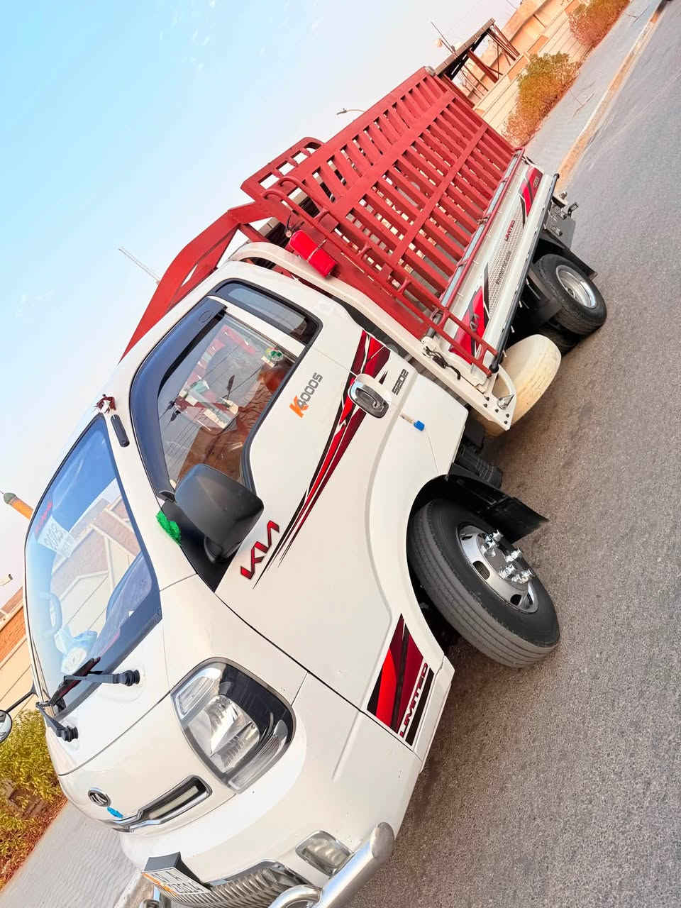 كيه حمل 2022 وينه اليدور كفاله عامه كفاله عامه من الزلغ مكينه كير حداده بالتبريد محور تاير 14 وستد 27 السعر 175
رقم الهاتف ***********
