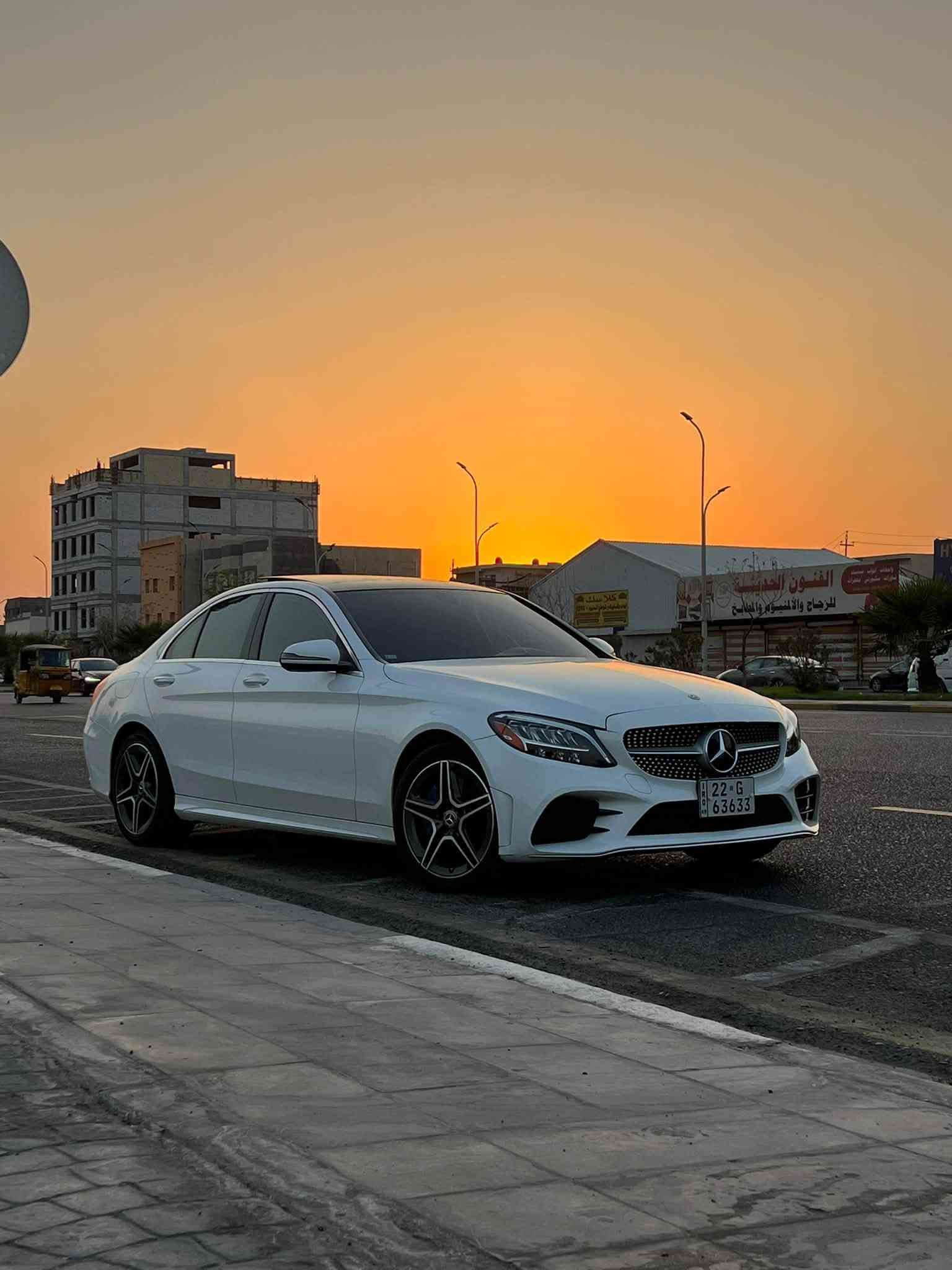 سلام عليكم
مارسدس AMG  c300 كفاله عامه كلش مديل 2020 فول مواصفات رقم اربيل مميز تريد تحويل تريد وكاله حاضر سياره جديده وجاهزه سعر 265 وبيها مجال العنوان البصره الطويسه 
***********
