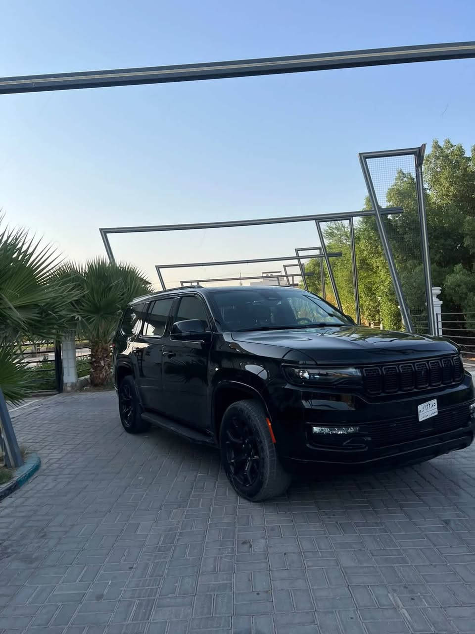 من رخصة الأدمن
السلام عليكم 2024 JEEP WAGONEER, SERIES II
فوول مواصفات .. حادثها مرفق مع الصور 
تصليح درجة أولى ع إيدي  
السيارة جاهزه بدون اي نقص..
مرقم شهداء بابل .. 
السعر المطلوب 290 $ وبيها مجال بعد المعاينة 
مكان السيارة بابل..
بقية التفاصيل الاتصال فقط لطفا ***********

