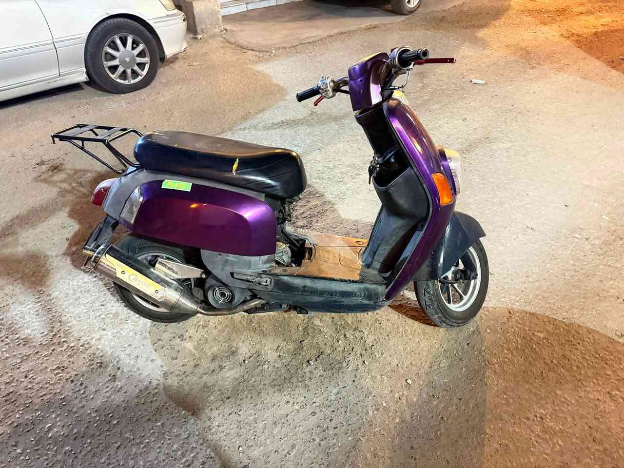 سلام عليكم
ماكس بوليسي 2007 للبيع كابريتر دراجه مزوده تزويد خارجي و غراضها البلاديه من كفر ويل امامي قبغ كلجات مازده موجودات عندي انطيهن ويه الدراجه والتزويد الي بيها يدات توبو ويل ستيل تايرات جدد كلجات wf صالنصه ستيل mrb مشدود بيها منضومة زنون 
السعر 800 وبيها مجال المكان كربلاء التعاون 
***********
***********
