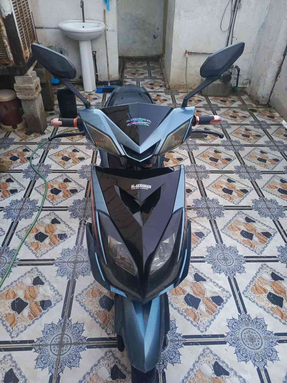 للبيع مطور فول نضافه السعر 600 بي مجال بصيط حك الجيه بطاريات عل فحص تعال افحص بنفسك المراسله عل خاص هذا رقمي ***********
