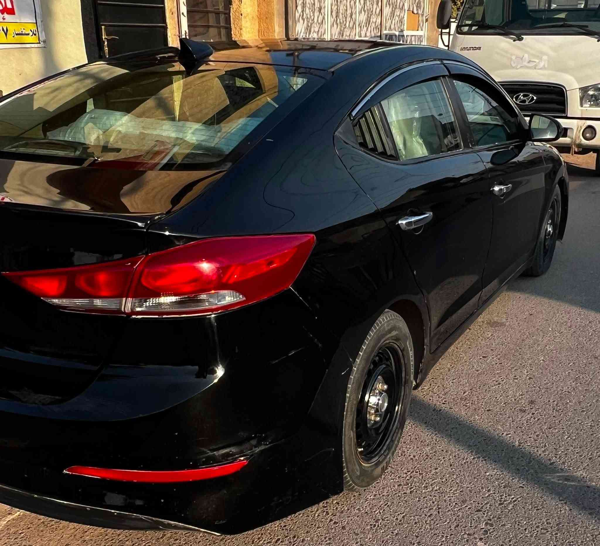 السلام عليكم النترا امريكي للبيع موديل 17 محرك دوش 2000رقم اربيل تريد تحويل او وكاله بيها 4 قطع صبغ بدون دواخل ولا تكم مكفوله كلها ليبل واحد منظومه تبريد جديده كير محرك بشرط سياره ممتعوبه وصور تحكم صور سونار مرفقه سعرها (105) عنوان بغداد الدورة ***********
