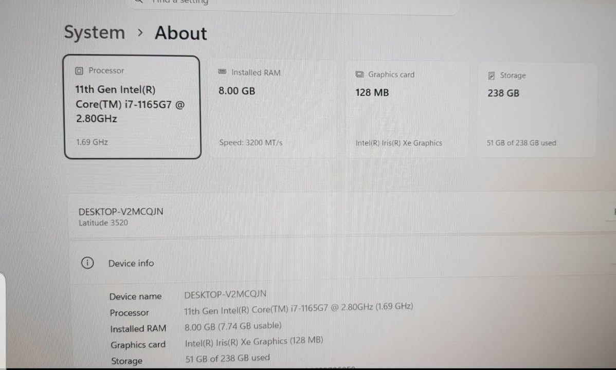DELL ٣٥٢٠ • كور i7 ج١١ • SSD ٢٥٦